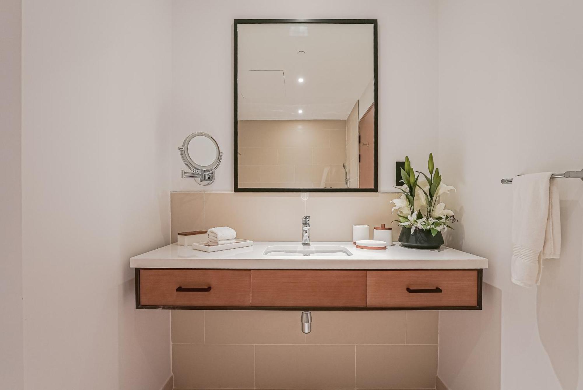 Modern 2Br High Floor Haven In Vida Dubai Marinaアパートメント エクステリア 写真