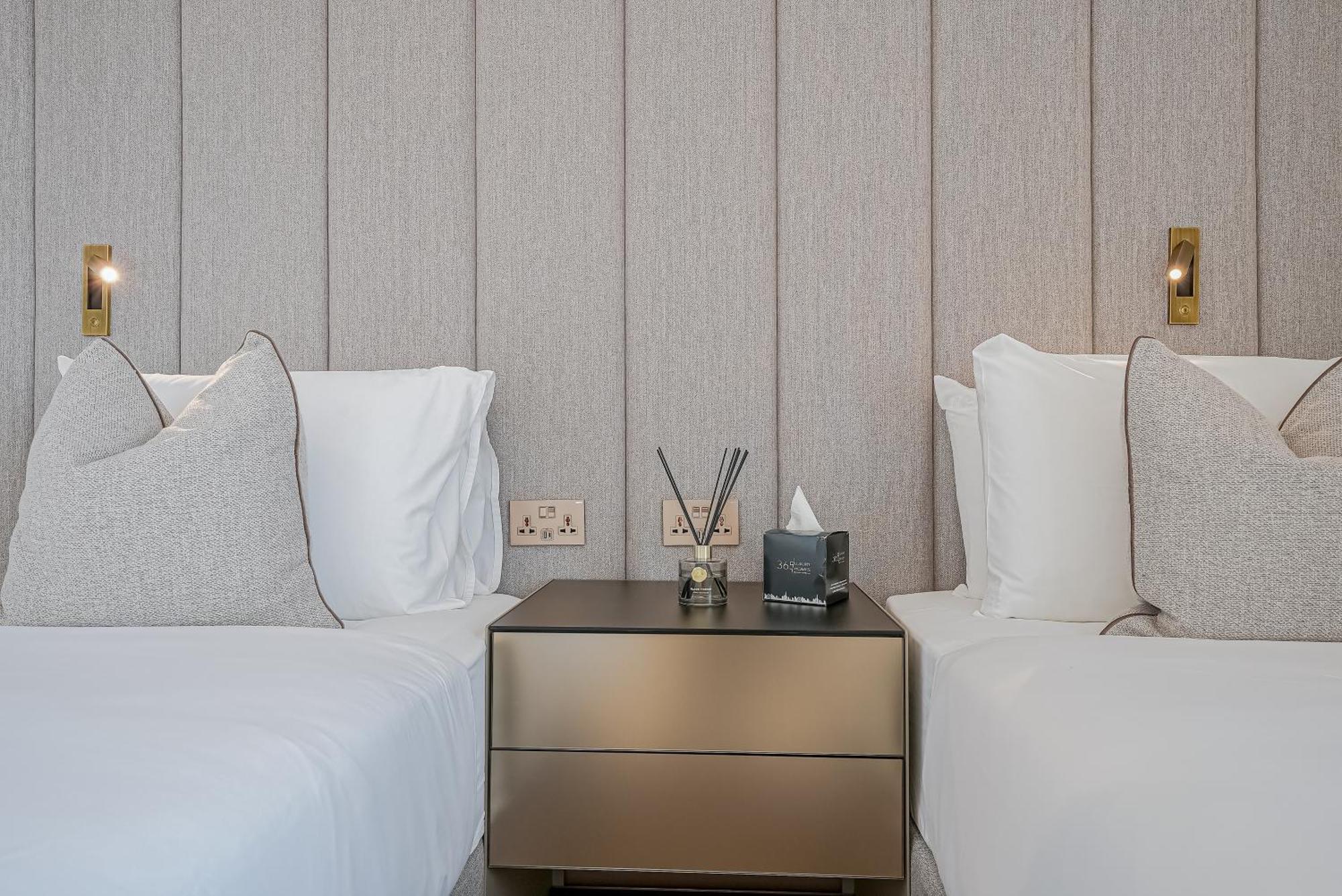 Modern 2Br High Floor Haven In Vida Dubai Marinaアパートメント エクステリア 写真