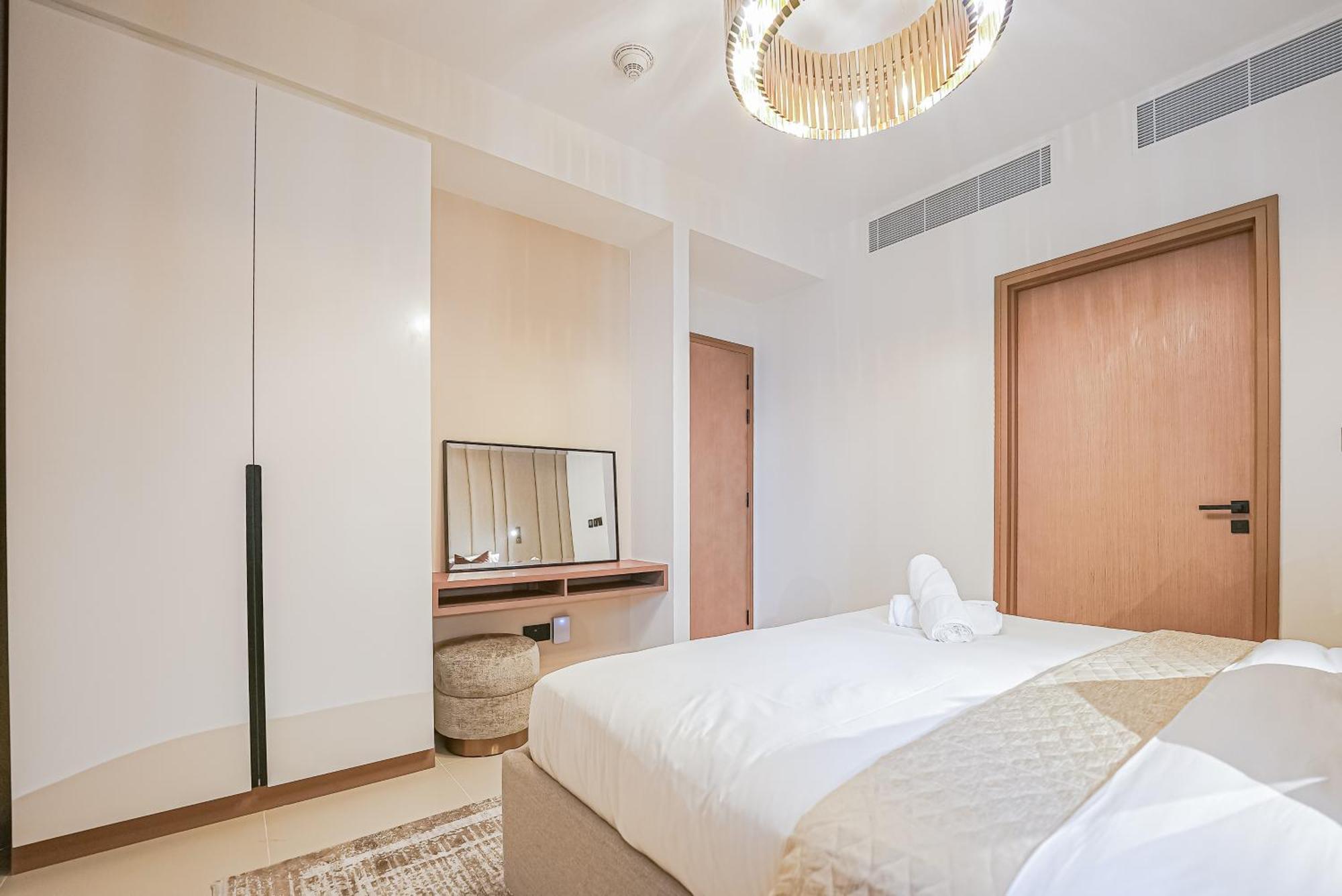 Modern 2Br High Floor Haven In Vida Dubai Marinaアパートメント エクステリア 写真