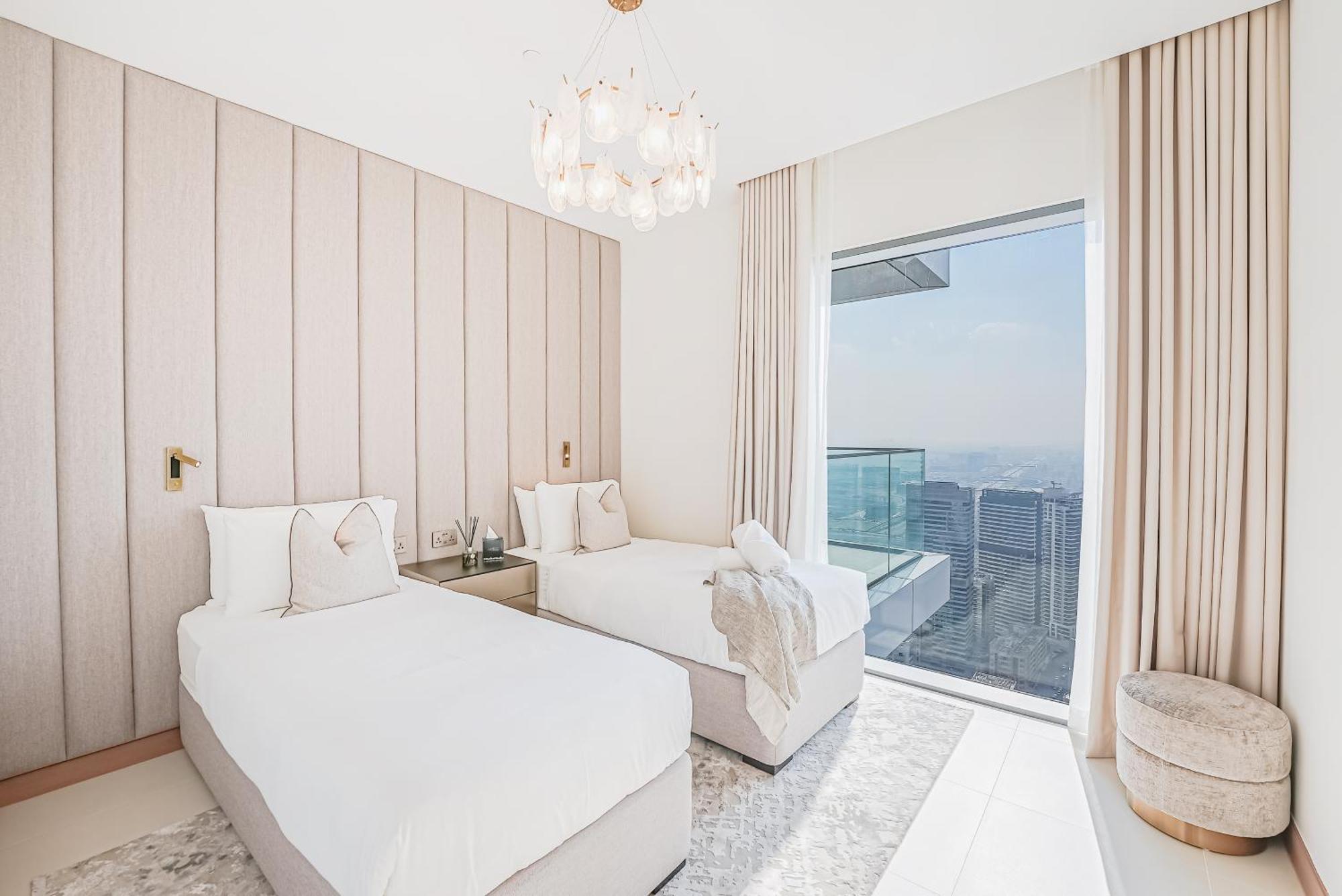 Modern 2Br High Floor Haven In Vida Dubai Marinaアパートメント エクステリア 写真